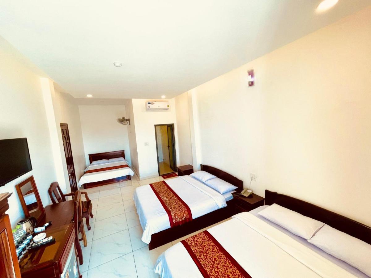 Phuong Nam Hotel Ap Tan An  Екстер'єр фото